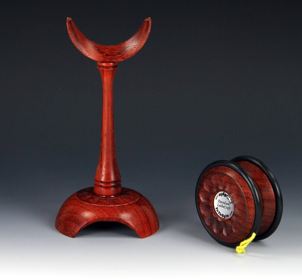 Toy YoYo Handmade Yoyo and Display Stand with Rose by YoYoSpin