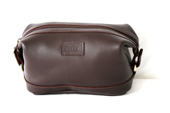 Items similar to Mens Leather Toiletry Bag - Dopp Kit - Shave bag for men&#39;s travel, leather ...