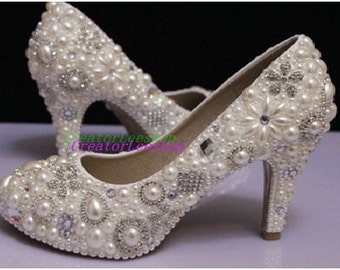 Popular items for ivory wedding shoes on Etsy