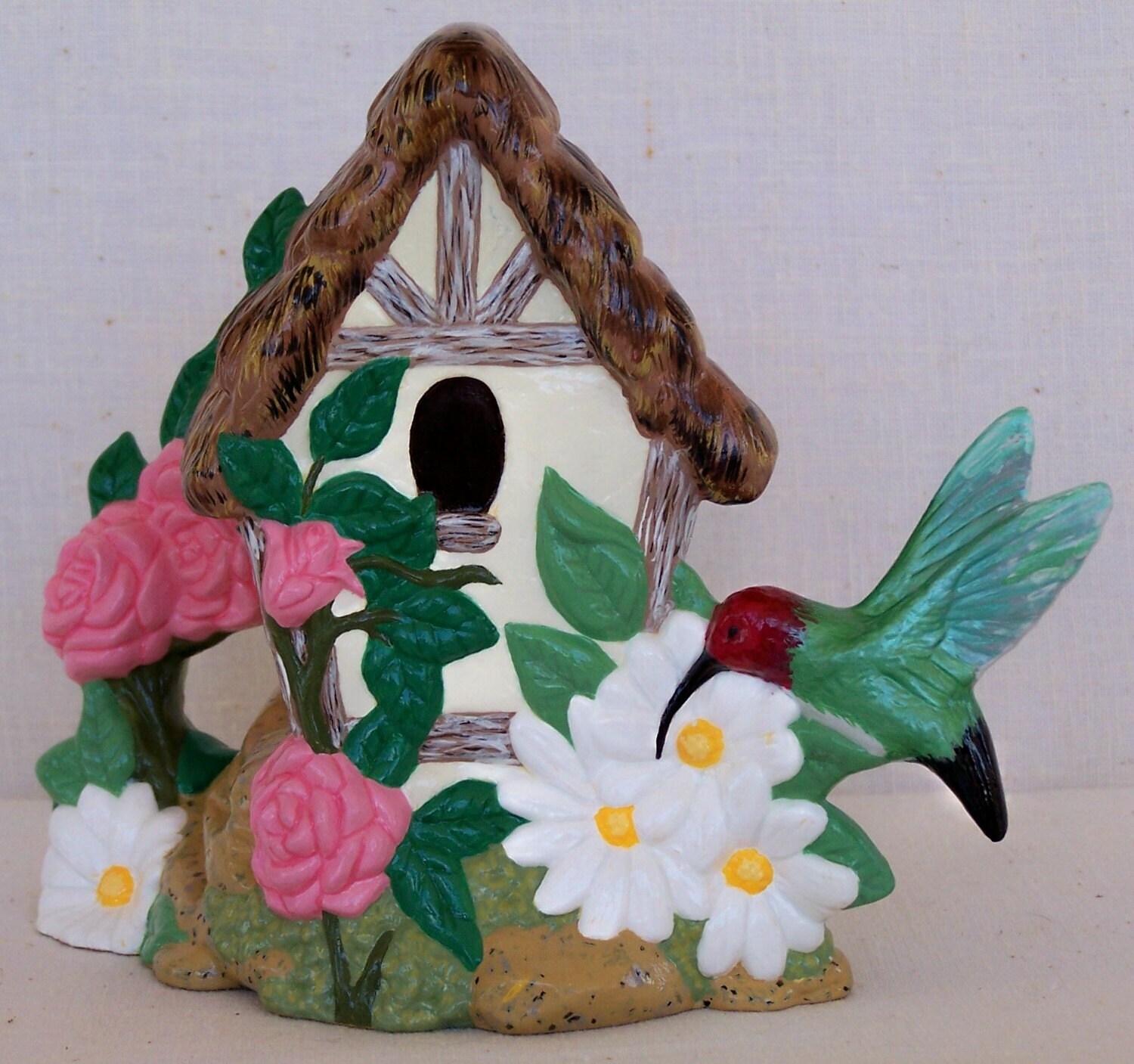 Birdhouse with Hummingbird by LexyArts on Etsy