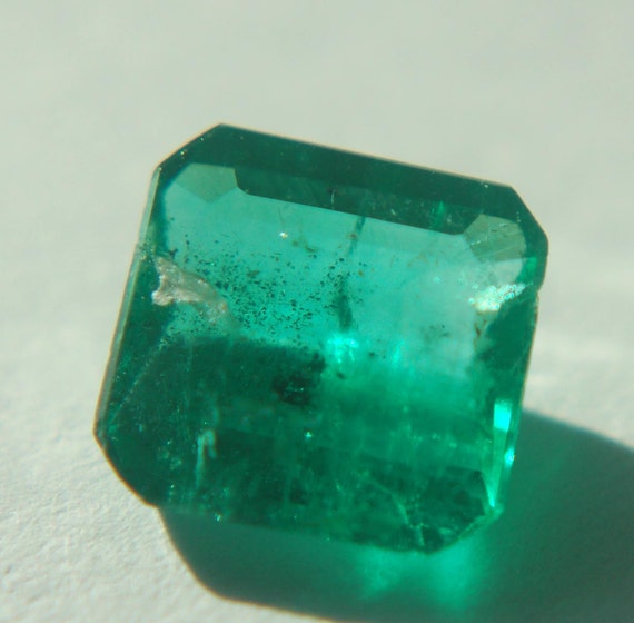 Natural Emerald Faceted crystal 1.04 ct great intense