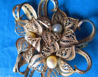 Vintage Silver Pearl Filigree Brooch