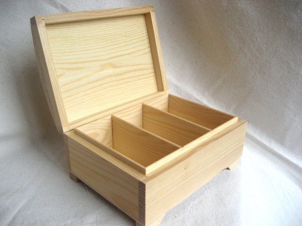 Unfinished Wooden Jewelry Box with 3 sections EcoFriendly