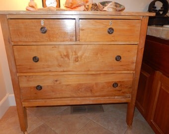 CHEST OF DRAWERS or Dresser