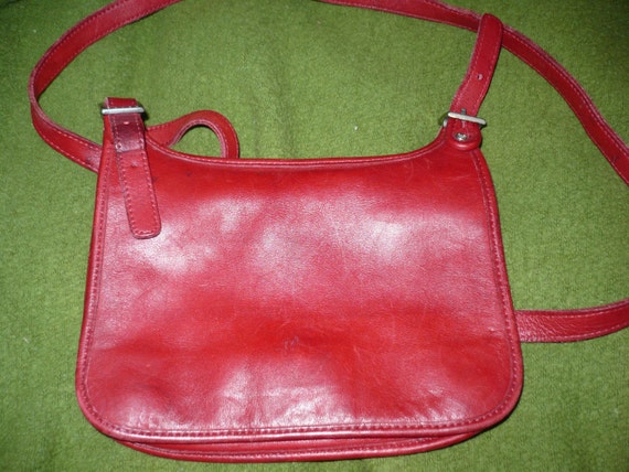 Coach red small purse leather by Designerpurseskathy on Etsy