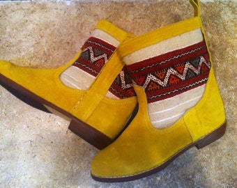 Handcrafted suede kilim boots