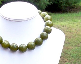 Large Green Necklace Olive Green Necklace Green Beaded Necklace Green Jade Necklace Chunky Gemstone Necklace 20mm Round Multifaceted Beads