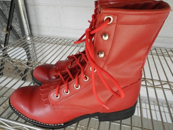 combat boots red laces