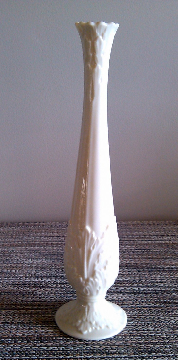 Vintage Lenox White Porcelain Bud Vase Mint Condition 11