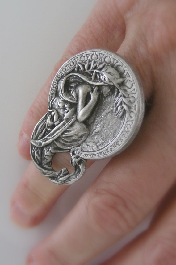 vintage art nouveau rings
