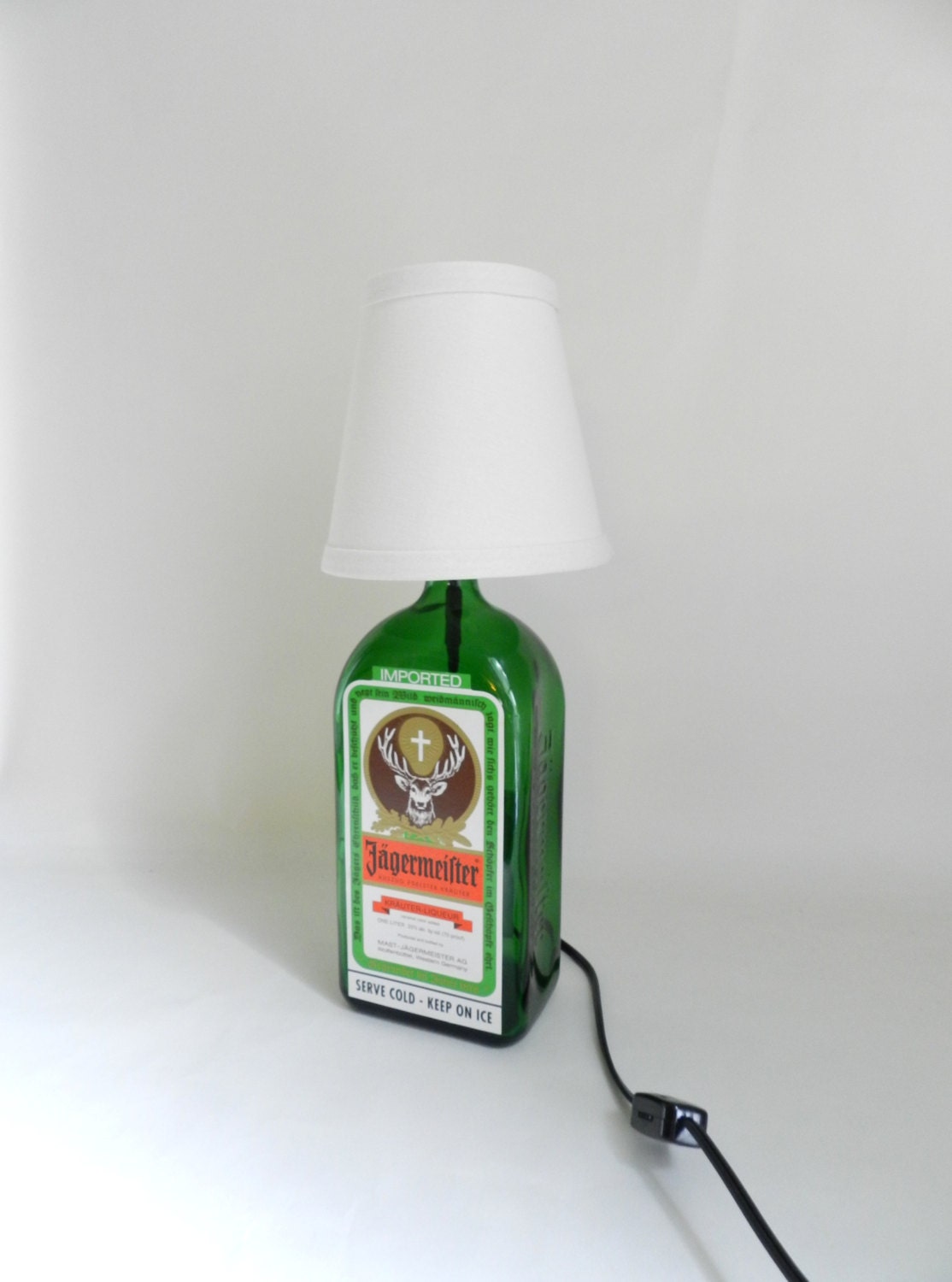 Jägermeister upcycled flasche lampe von femmesleigh von femmesleigh