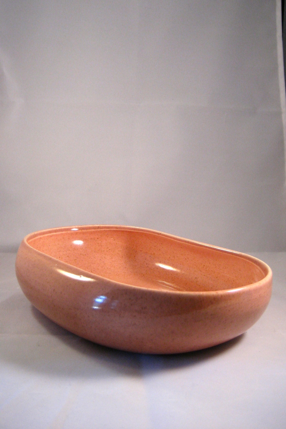 Russel Wright Pink Coral Serving Bowl mfg by Steubenville Haute Juice