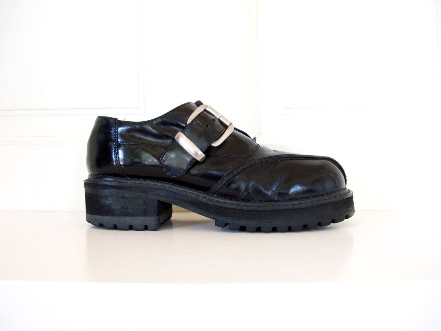 90s Men's Chunky Platform Buckle Shoes / Black Leather