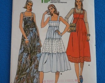 Vintage 70's Butterick #6080 Sewing Pattern Women's Sun Dress High-Waisted Size Small Bust 31"
