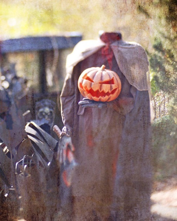 Halloween Headless Horseman Pumpkin Man Spooky Scary Dark