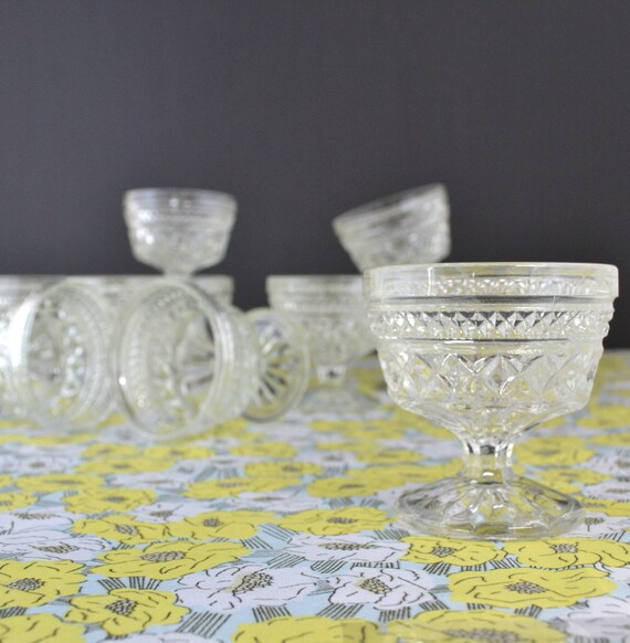 Vintage Footed Dessert Bowls Clear Glass Dessert Cup