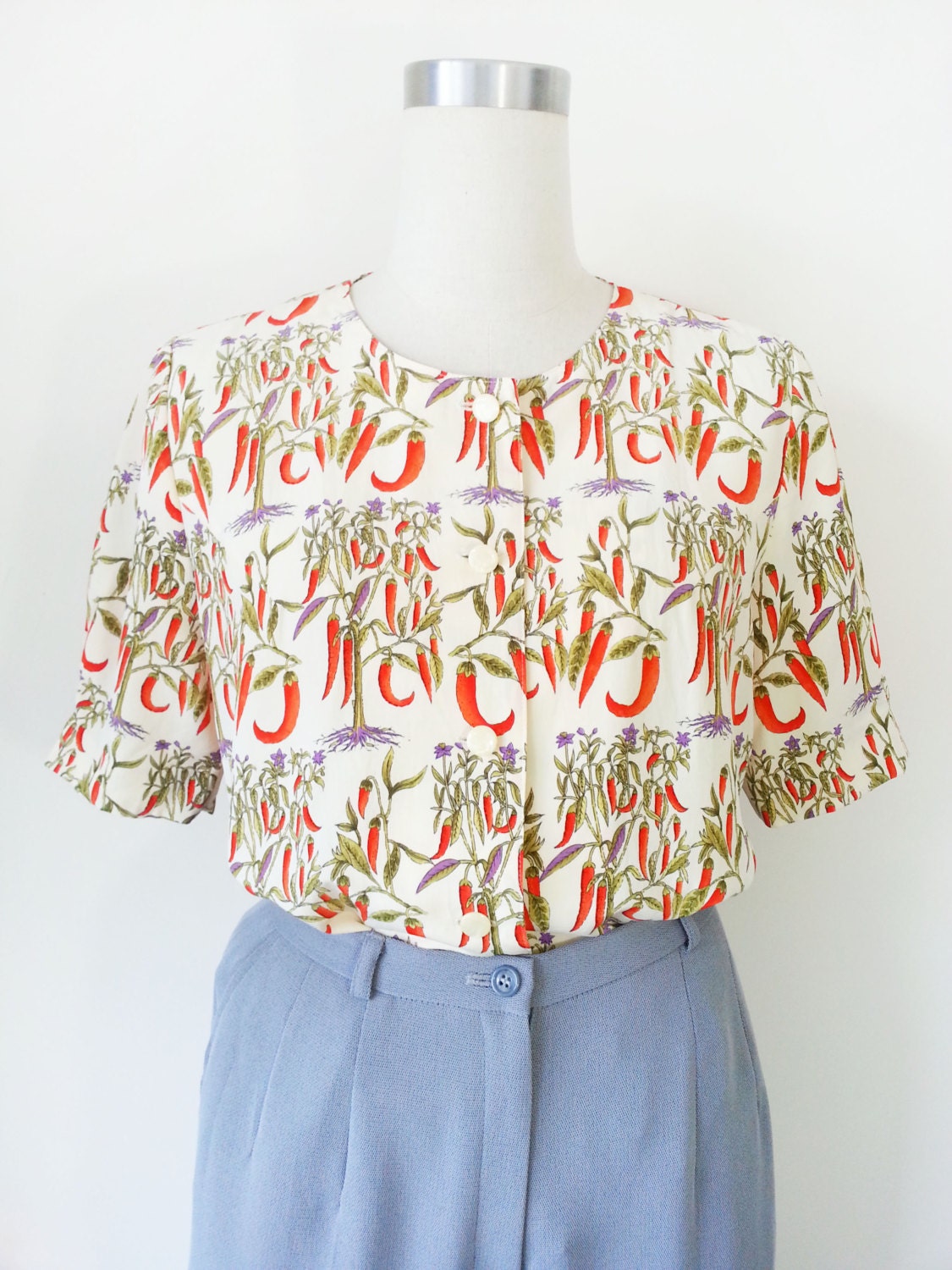 Japanese Vintage Blouse / Cream Color Blouse / by UrbanColors