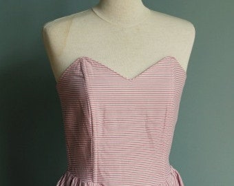Vintage Dress with Sweetheart Neckline in Pink Strapless//pink vintage strapless dress