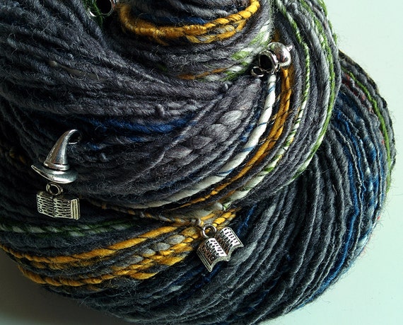 Harry Potter Inspired Art Yarn HOGGY WARTY HOGWARTS Grey