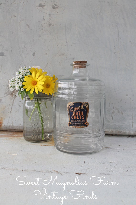 Items similar to Vintage Queen Bath Salts Jar Barrel Style Original Label and Cork Shabby