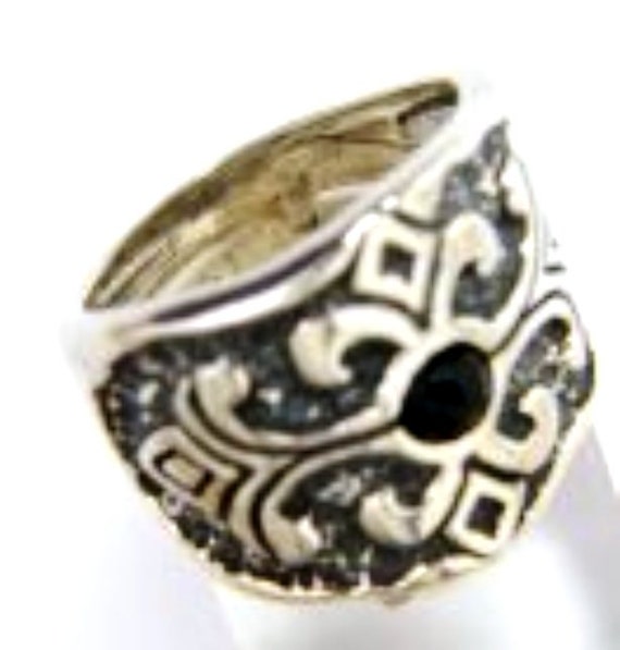 Gothic inspired silver ring