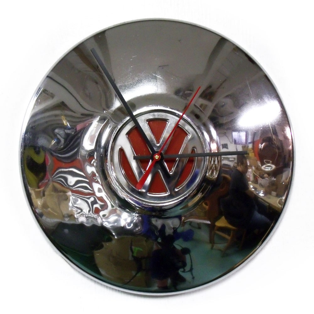 VW Bug Wall Clock Volkswagen Beetle Hubcap Clock