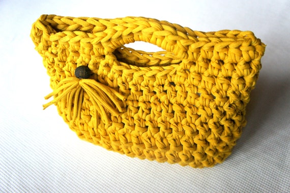 Items similar to KNITTED BAG - Purse, t-shirt yarn, recycled yarn ...