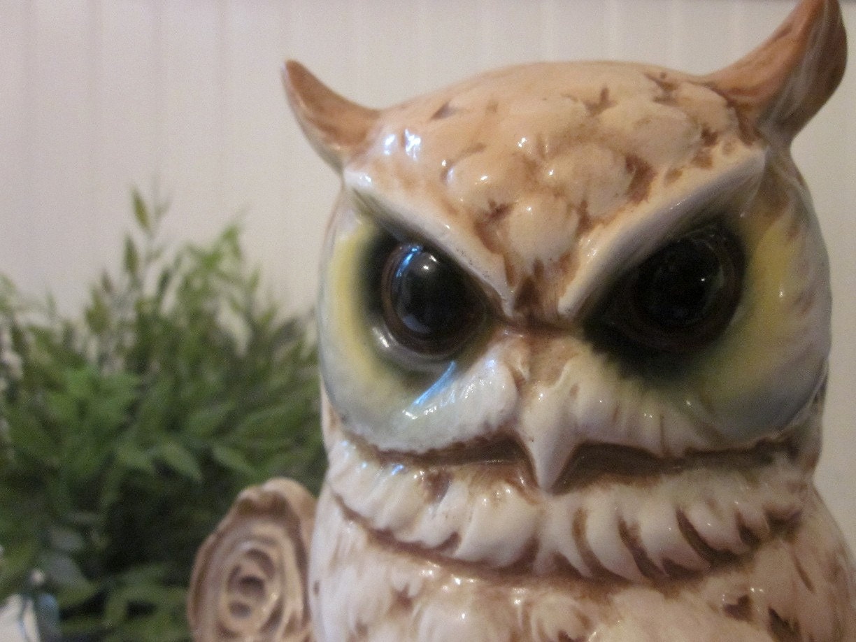 vintage Wise Old Owl statue. Large horned owl tree branch.