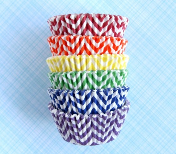 Chevron Cupcake Liners - Classic Rainbow Mix Baking Cups - Red, Orange, Yellow, Green, Blue and Purple (60) Il_570xn