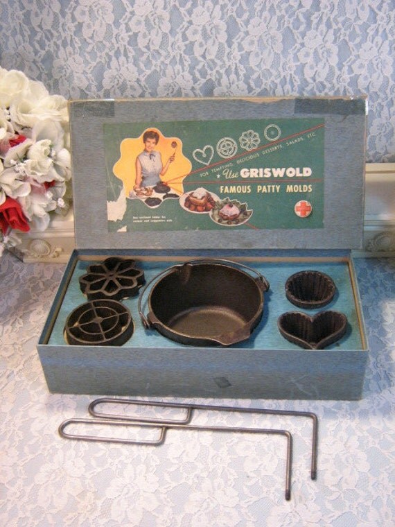 Vintage Griswold Cast Iron Patty Mold Set Pot Molds Original