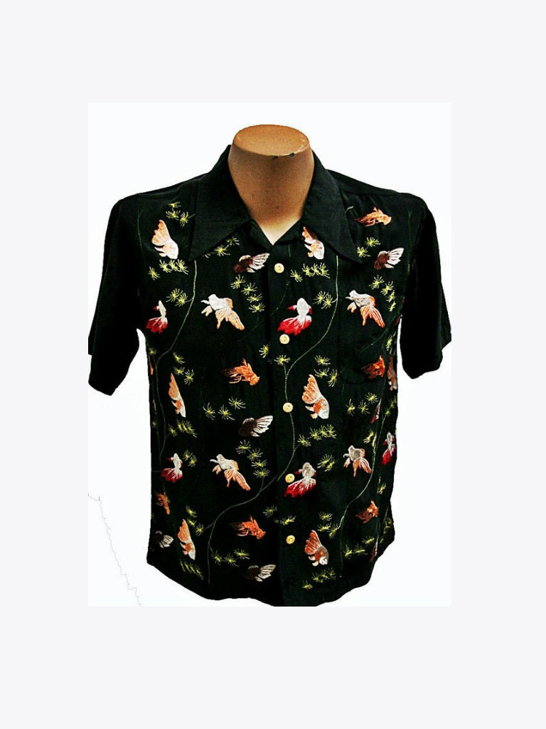 Men's Polynesian Shirt Embroidered Koi Fish Short Sleeve