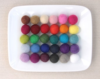 Felt Pom-Poms 2cm // Felt Balls by Benzie // Felted Balls, Felted Beads, Felt Beads, Felt Ball Garland, Wool Pom Poms, Wool Felt Balls