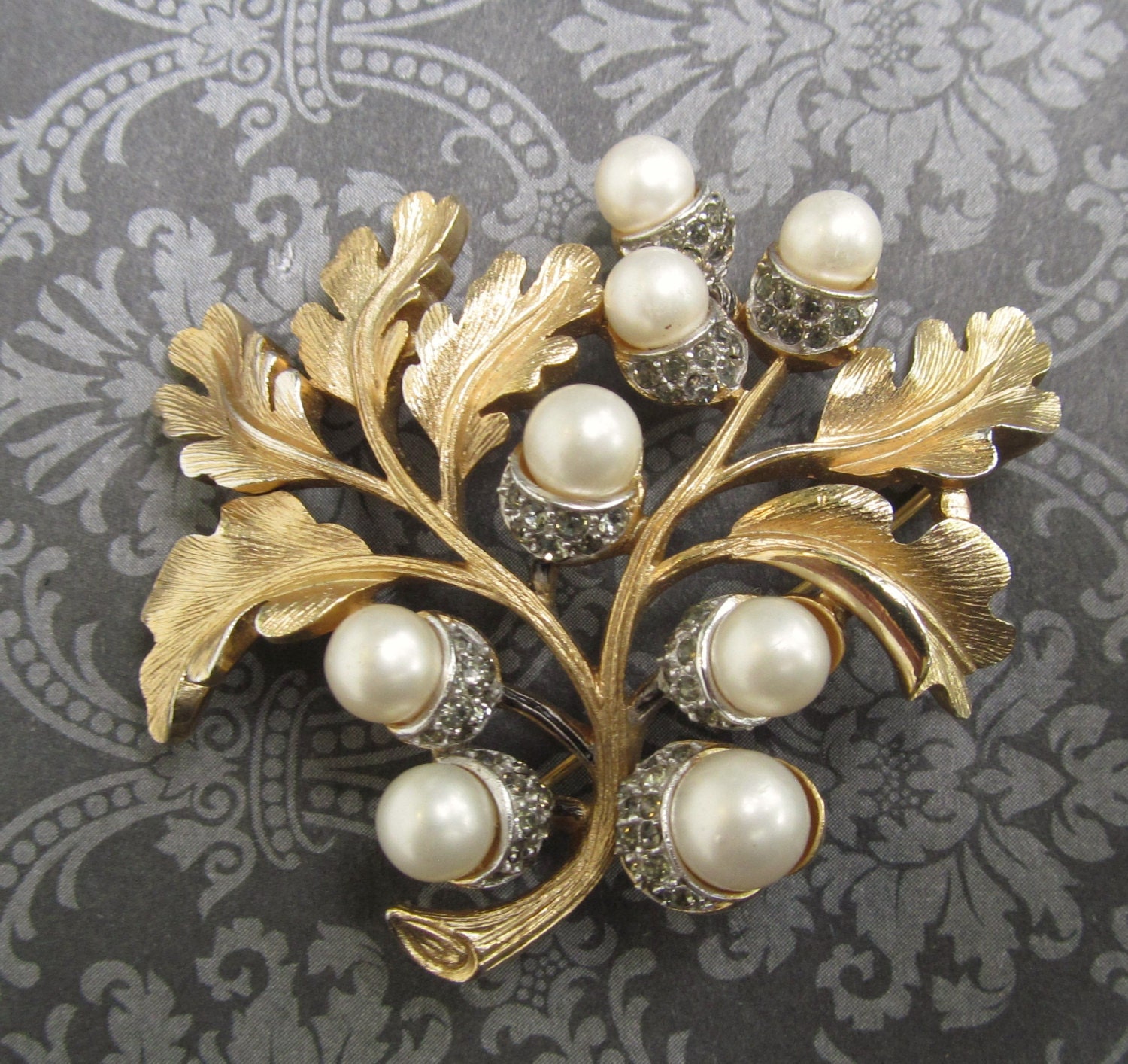 Vintage Trifari Oak Leaves Faux Pearl Rhinestones Acorn Brooch