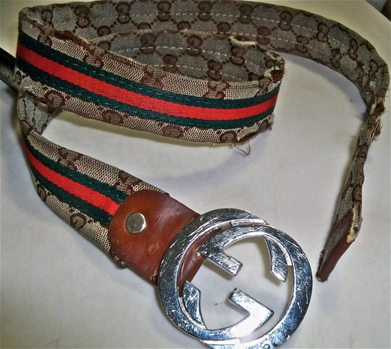 Vintage Gucci men&#39;s monogram belt with green and red