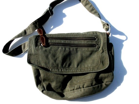 Military Style Canvas Bag Purse Wholesale Army Green by DelaEpoca