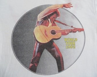 Original NEIL DIAMOND vintage 1982 tour TSHIRT