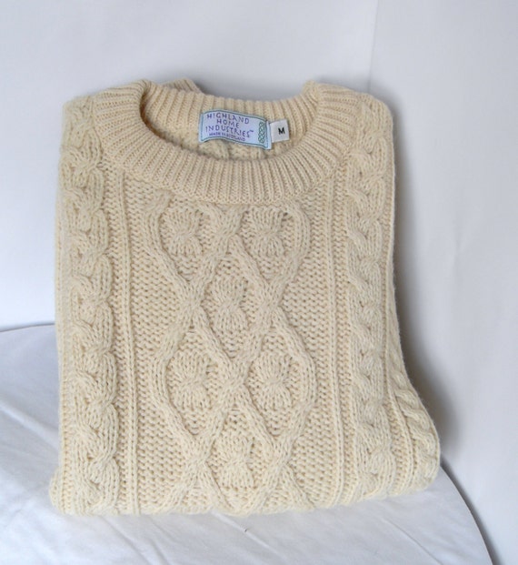 Beautiful SCOTTISH Cable Fisherman KNIT SWEATER Ivory Color