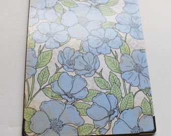 Small Decorative Clipboard--Blue Flower, Blue and White Lattice