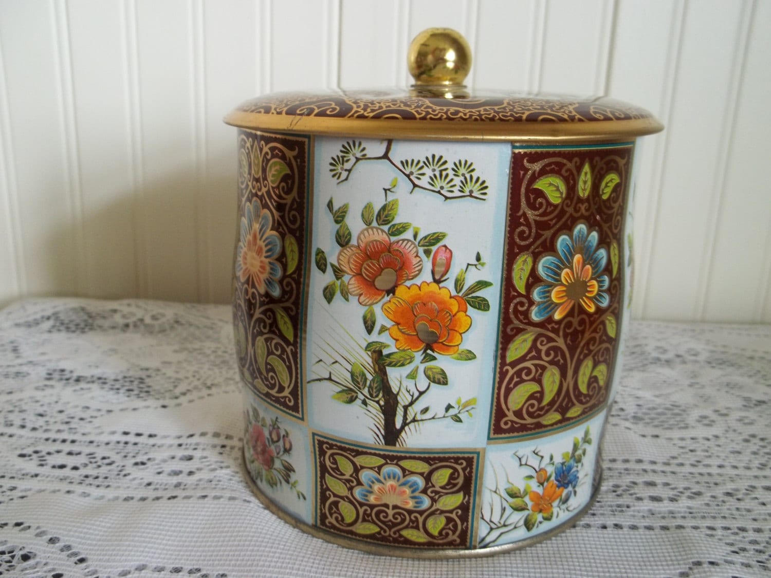 Vintage Tin Canister 90