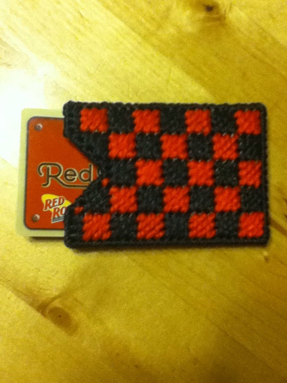 Plastic canvas gift card holder