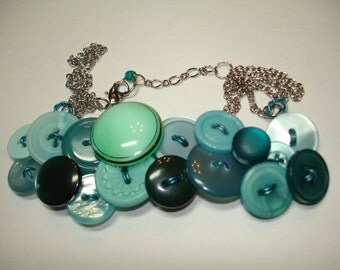 Vintage Button Jewelry - BUTTON NECKLACE - GLASS Focal Button -Aquamarine -blue necklace -Teal Blue and dark green necklace- Vintage buttons