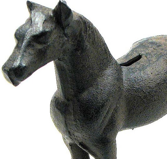 cast iron horse figurine