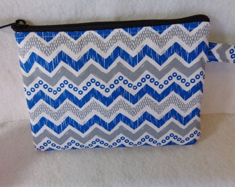Makeup Bag: Chevron Blue 2