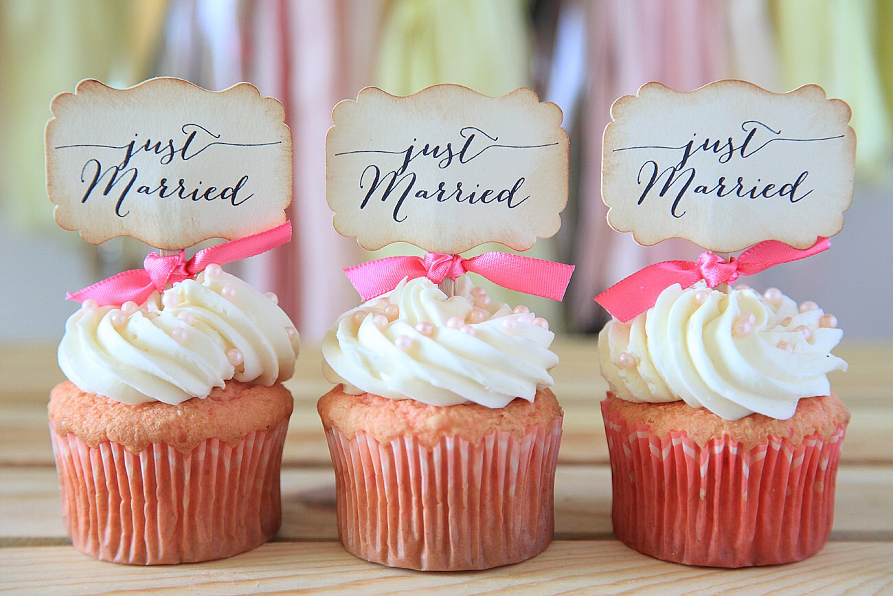 Wedding cupcake toppers Just Married Cupcake toppers Wedding