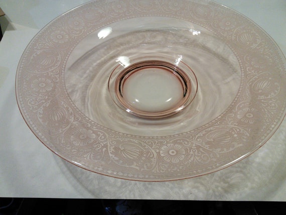 Items Similar To Cambridge Pink Glass Large Serving Bowl Floral Pattern Depression Glass On Etsy