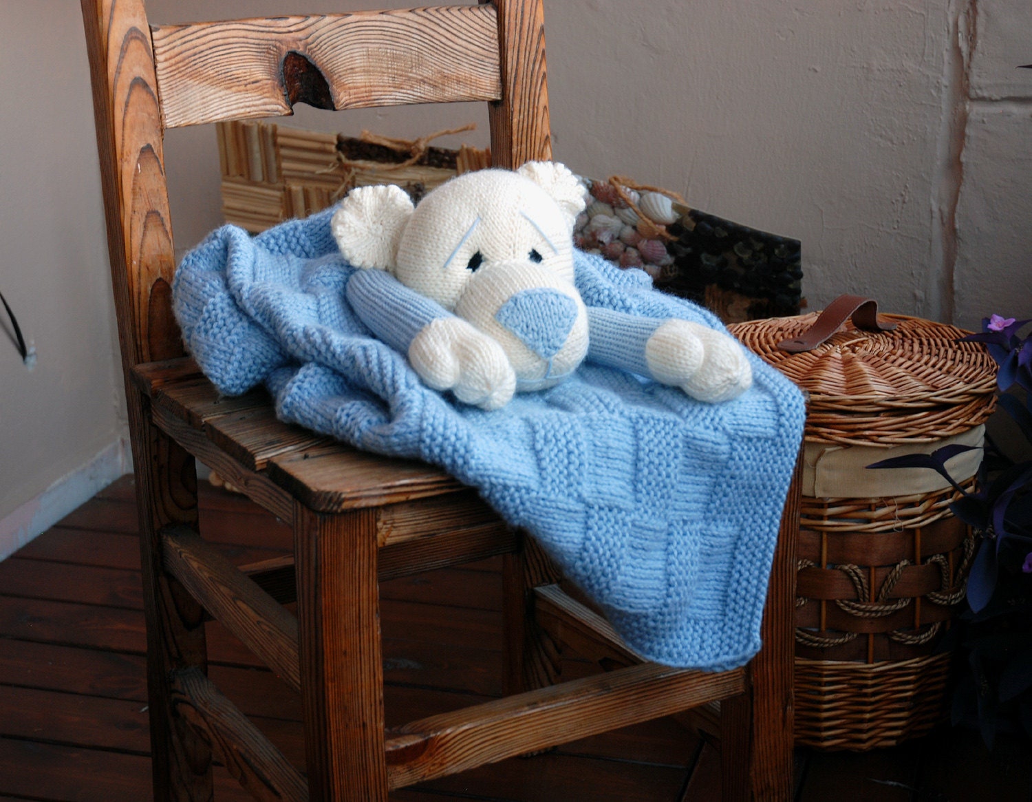 Baby Bear Toy Blanket knitting pattern