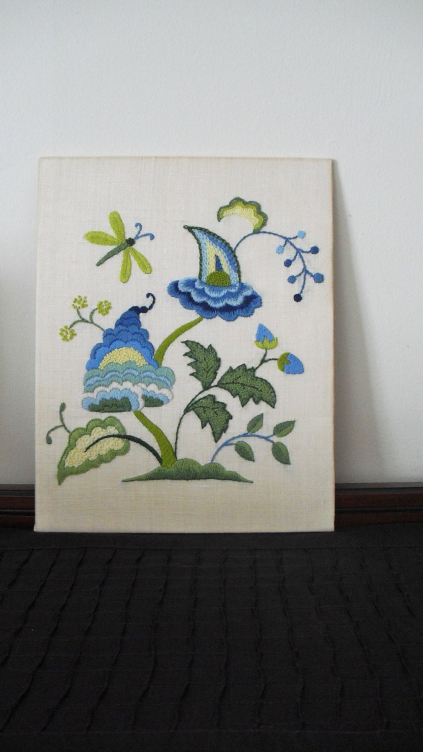 Stunning vintage crewel embroidery folk art flowers 11