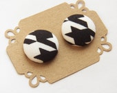 Button Earrings - Fabric Button Stud  Earrings - Black and White Houndstooth - Hypoallergenic Earrings - Stud earrings