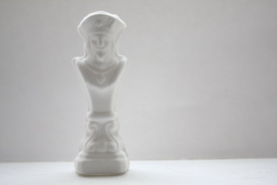 Chess piece  The King from English fine bone china by madebymanos