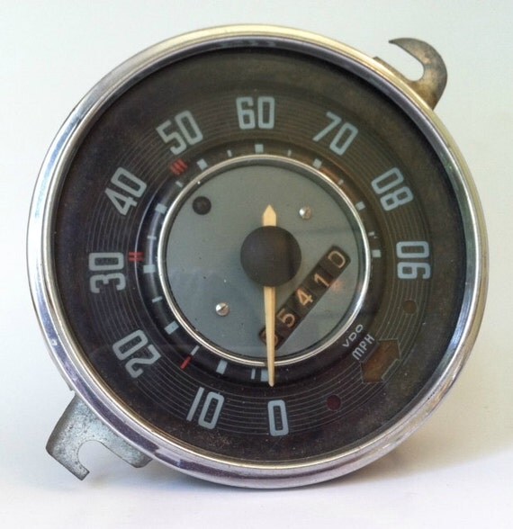 Vintage 1967 VW Volkswagen Beetle Speedometer MPH Gauge 12/66